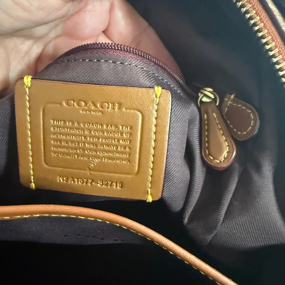 Authentic Coach Small Backpack - Picture 5 of 7